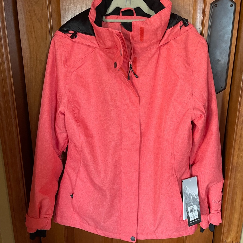 Women’s Flamingo Color Pulse Ski Jacket-Medium